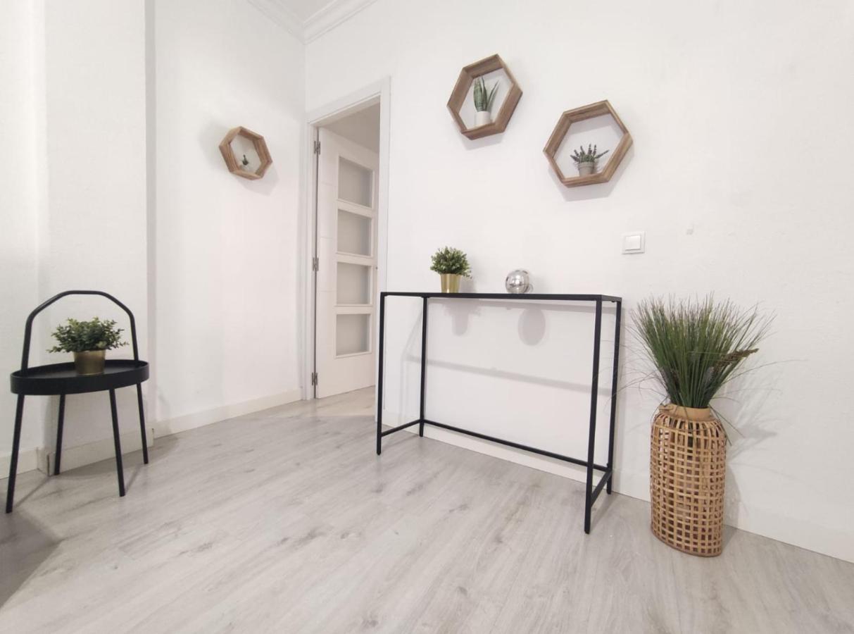 Covadonga Suite Home Seville Exterior photo