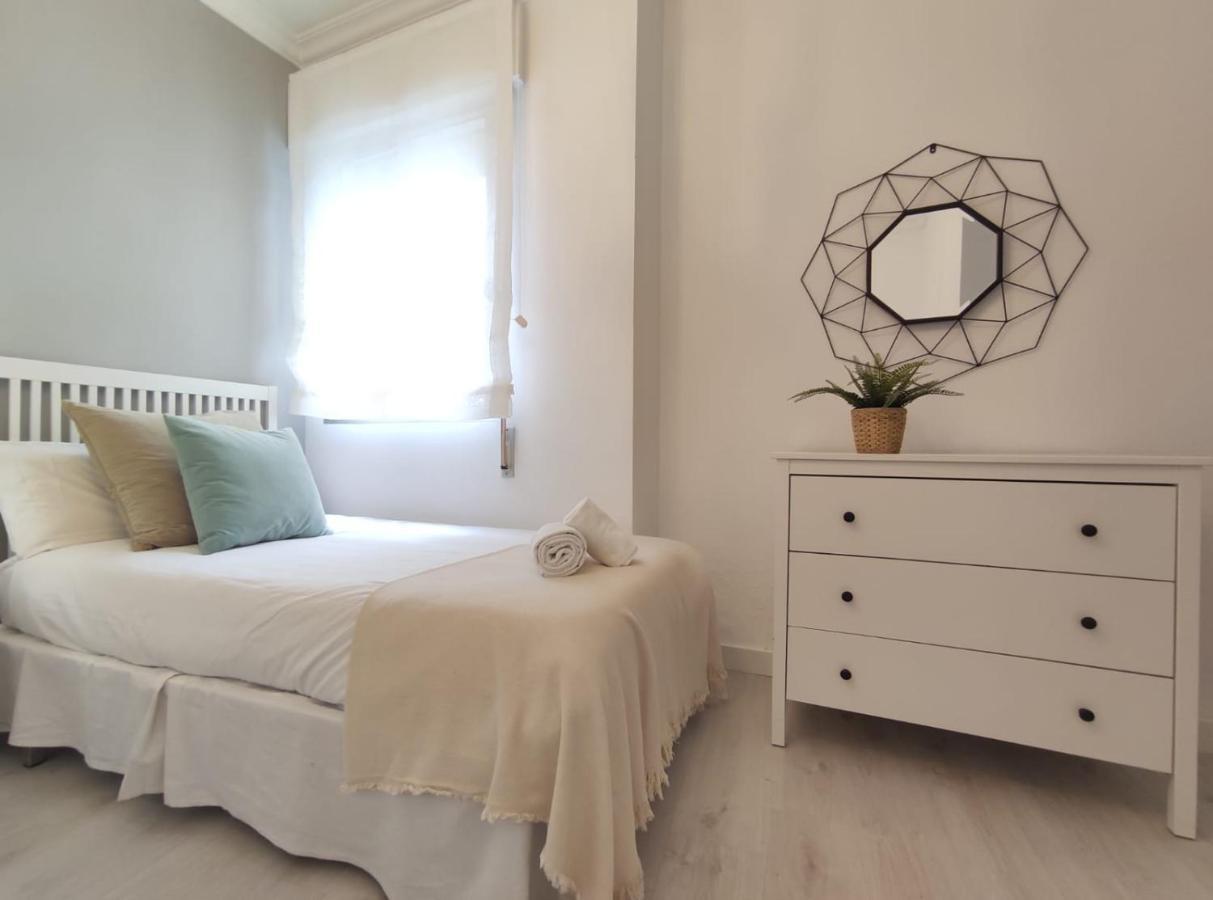 Covadonga Suite Home Seville Exterior photo
